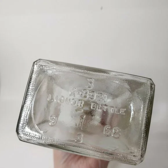 Vintage Rectangle Cut Glass Decanter Liquor Wine Corked Top Anchor Hocking - Picture 3 of 7